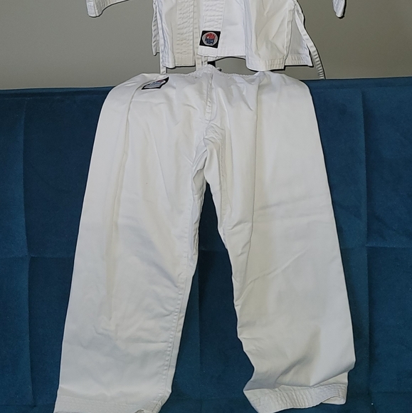 Proforce White Karate Gi Size 0 - Picture 2 of 3